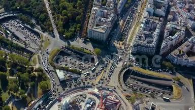 巴黎，法国-五月，2019年：空中无人机观巴黎市中心。 城市的历史部分有风景。